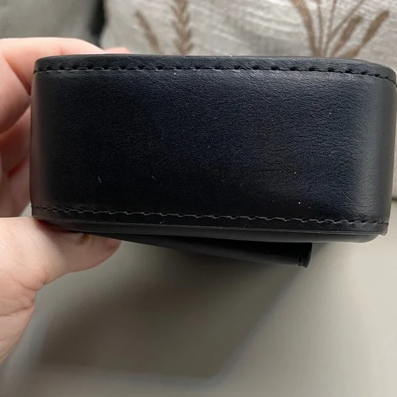 Montana West Black Camera Phone Essentials Montana West Crossbody - Picture 6 of 8